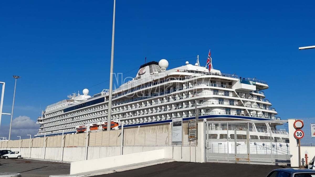 La crocieristica riparte: domani a Crotone arriva la Viking Mars - Foto Redazione