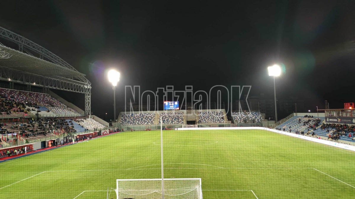 Crotone-Salernitana, limitazioni sui biglietti per i residenti nella provincia di Salerno