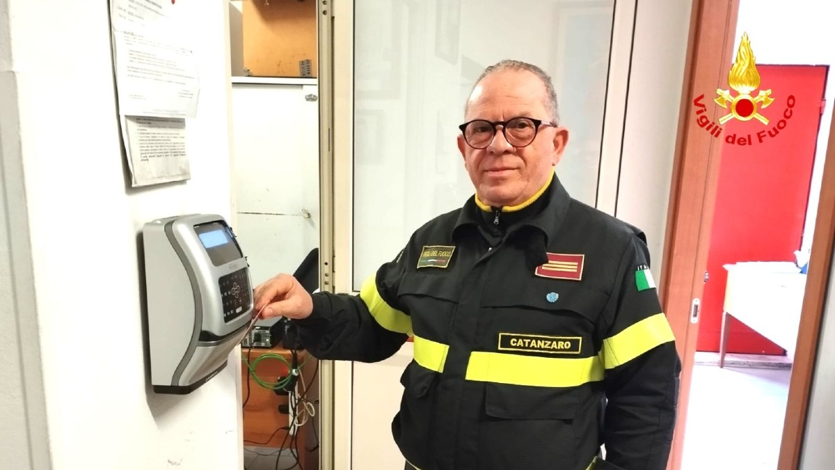 (VIDEO) Vigili del Fuoco, in pensione il Capo Reparto Giuseppe Notte - Foto: US Vigili del fuoco Catanzaro 