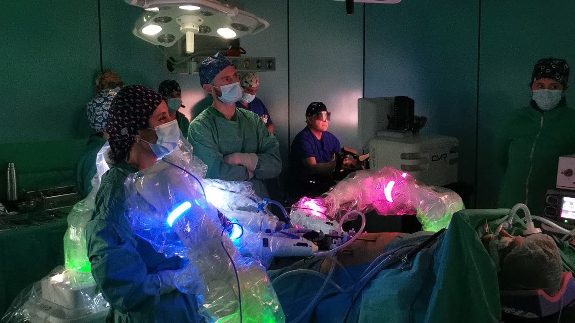 Sanità, l’ASP di Catanzaro avvia la chirurgia robotica con Versius a Lamezia - US Pasquale Natrella 