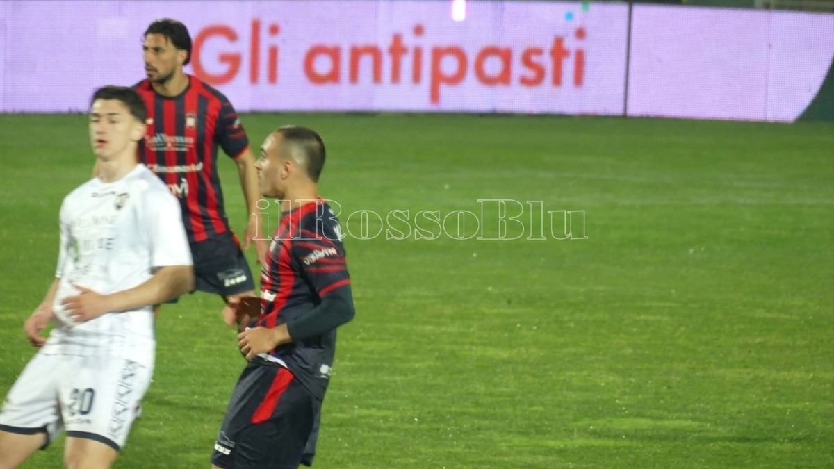 Da Isola di Capo Rizzuto (Crotone) allo Scida: il debutto tra i grandi di Francesco Maiolo - Foto: Redazione 