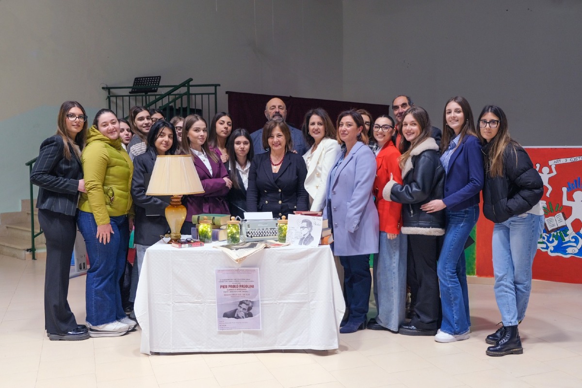 Pasolini, i liceali di Mesoraca riscoprono l’intellettuale scomodo - Foto Luigi Stanizzi 