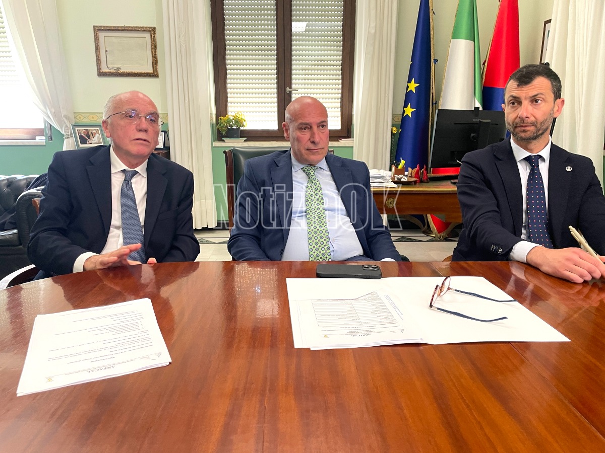 Amianto vicino al Gravina di Crotone, Arpacal: nessuna fibra nell’aria. Ecco i risultati - Foto: Redazione 