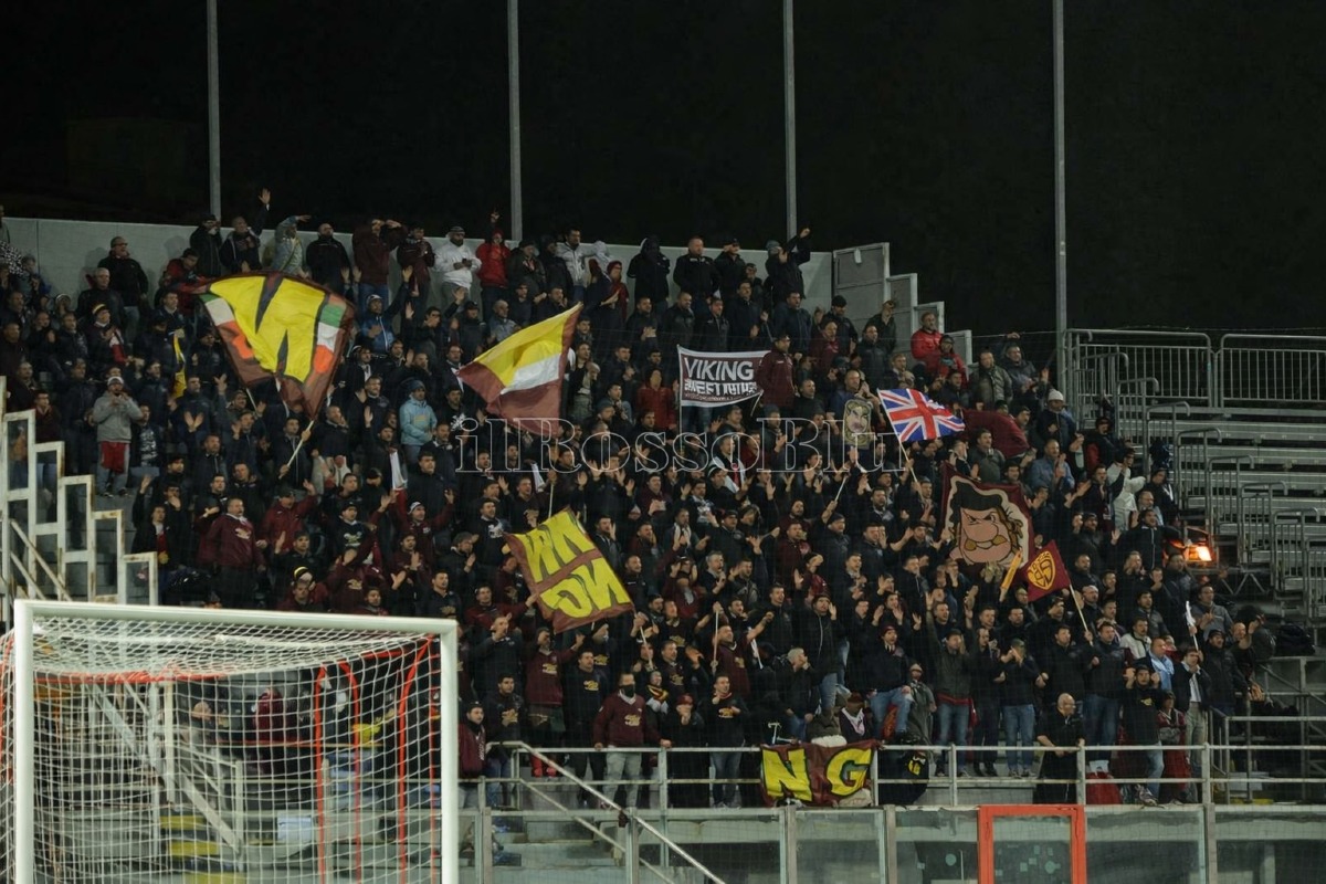 #CrotoneSalernitana | Stop ai biglietti per i residenti nella provincia di Salerno - Foto: Redazione 