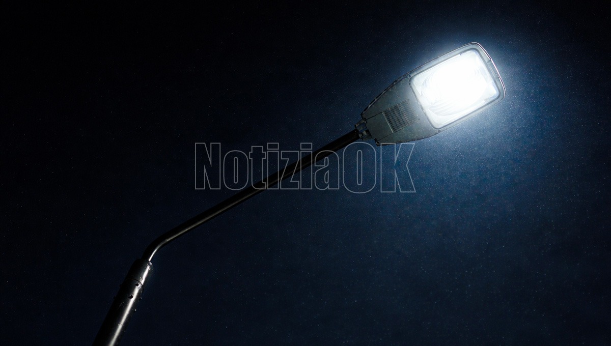 Più luce e meno consumi: Crotone approva il maxi-progetto per la rete LED - Foto: Redazione 