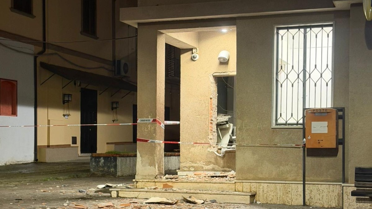 Cassano - Affidati i lavori all’Ufficio Postale di Lauropoli dopo l’assalto al postamat - Foto: US Comune di Cassano
