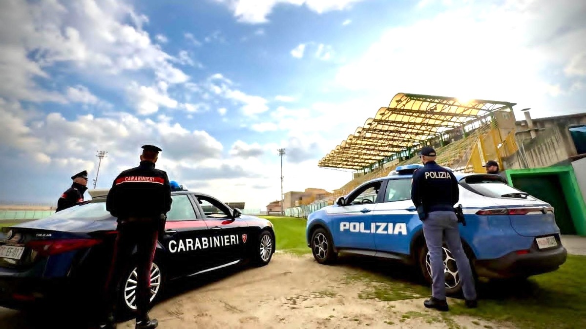 Guerriglia tra tifosi in Serie D, nove indagati dopo la maxi rissa - Foto: Uff. Stampa Carabinieri Compagnia di Lamezia T.