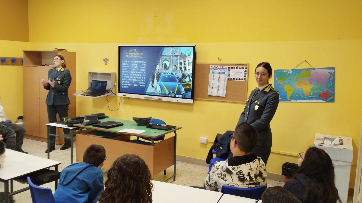 Saracena al Festival della Legalità: i giovani protagonisti nella lotta contro le mafie - Foto: Uff. Stampa Comune di Saracena