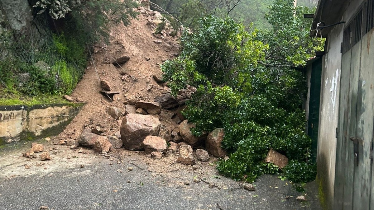 Frana a Mesoraca, ordinanza del sindaco: evacuate alcune abitazioni - 