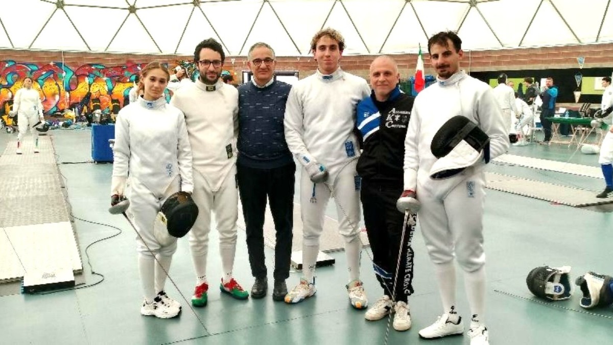 Scherma, esperienza CAF per l’AKC Crotone: Lo Iacono e Panunzio in pedana - Foto: US AKC Crotone 