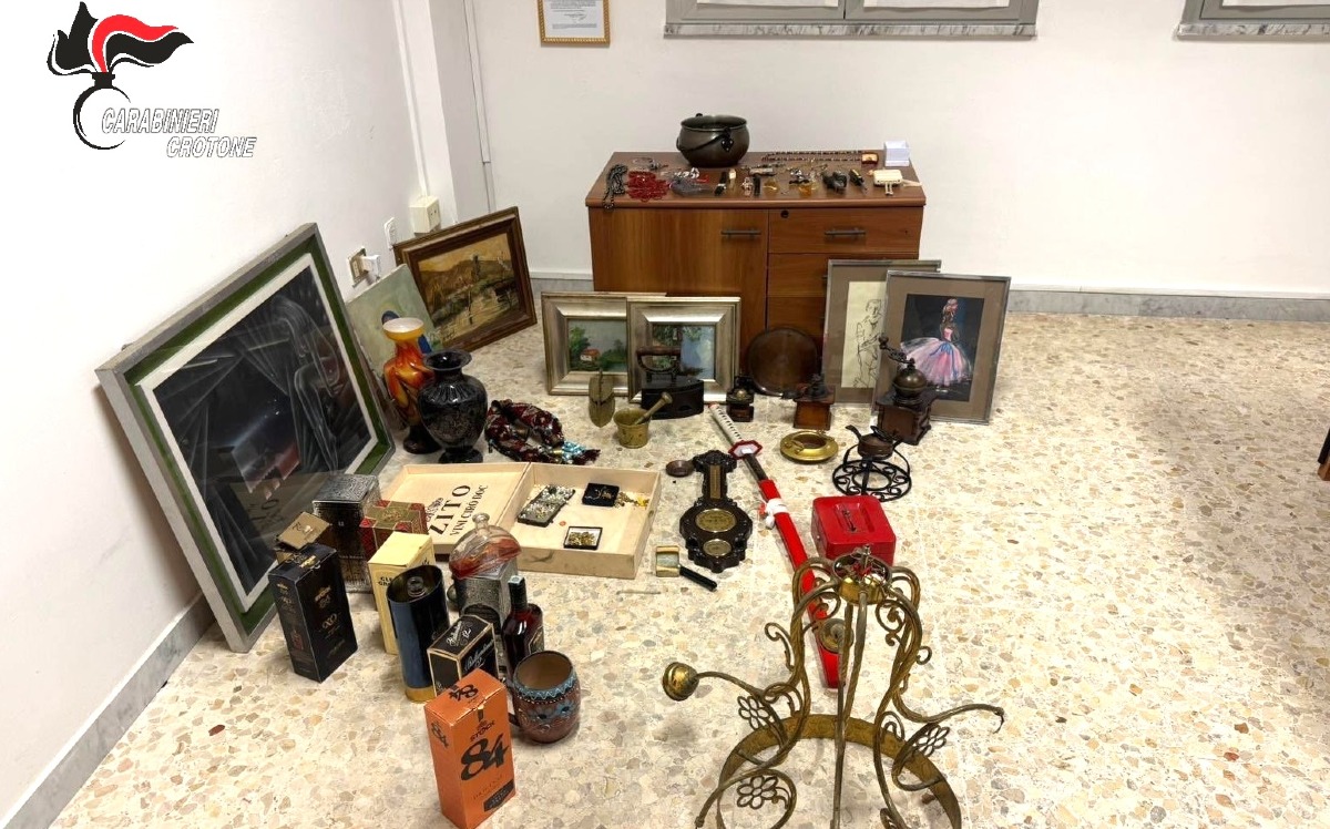 Calabria, furto in casa con katana: arrestato  - 