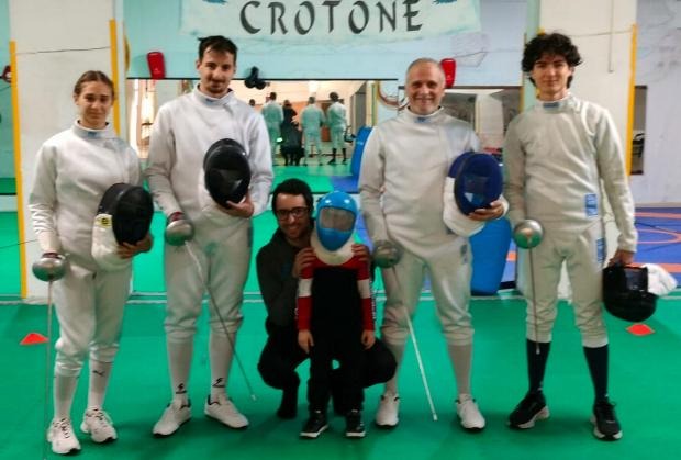Scherma, debutto AKC Crotone: tre atleti in pedana a Lamezia - Foto: Uff. Stampa AKC