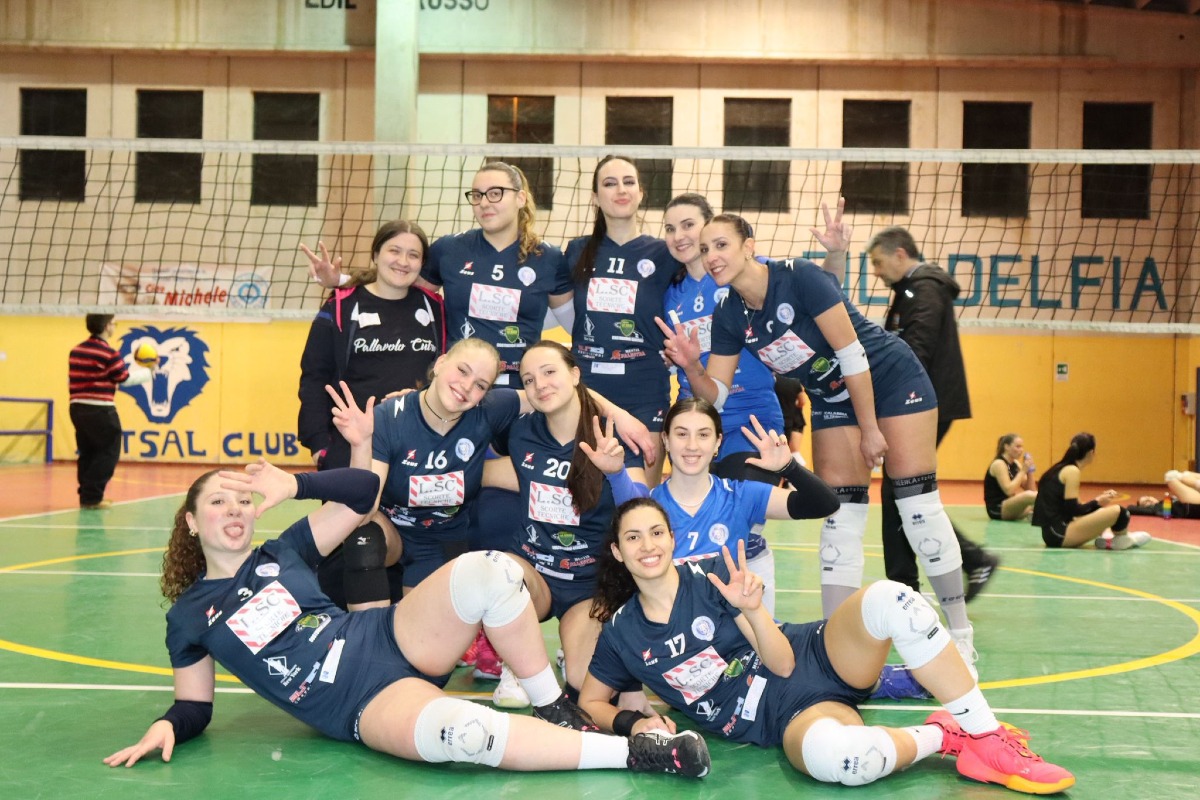 Per la Pallavolo Cutro l'esordio nei playoff è vincente - Foto: LSC Scorte Tecniche Cutro