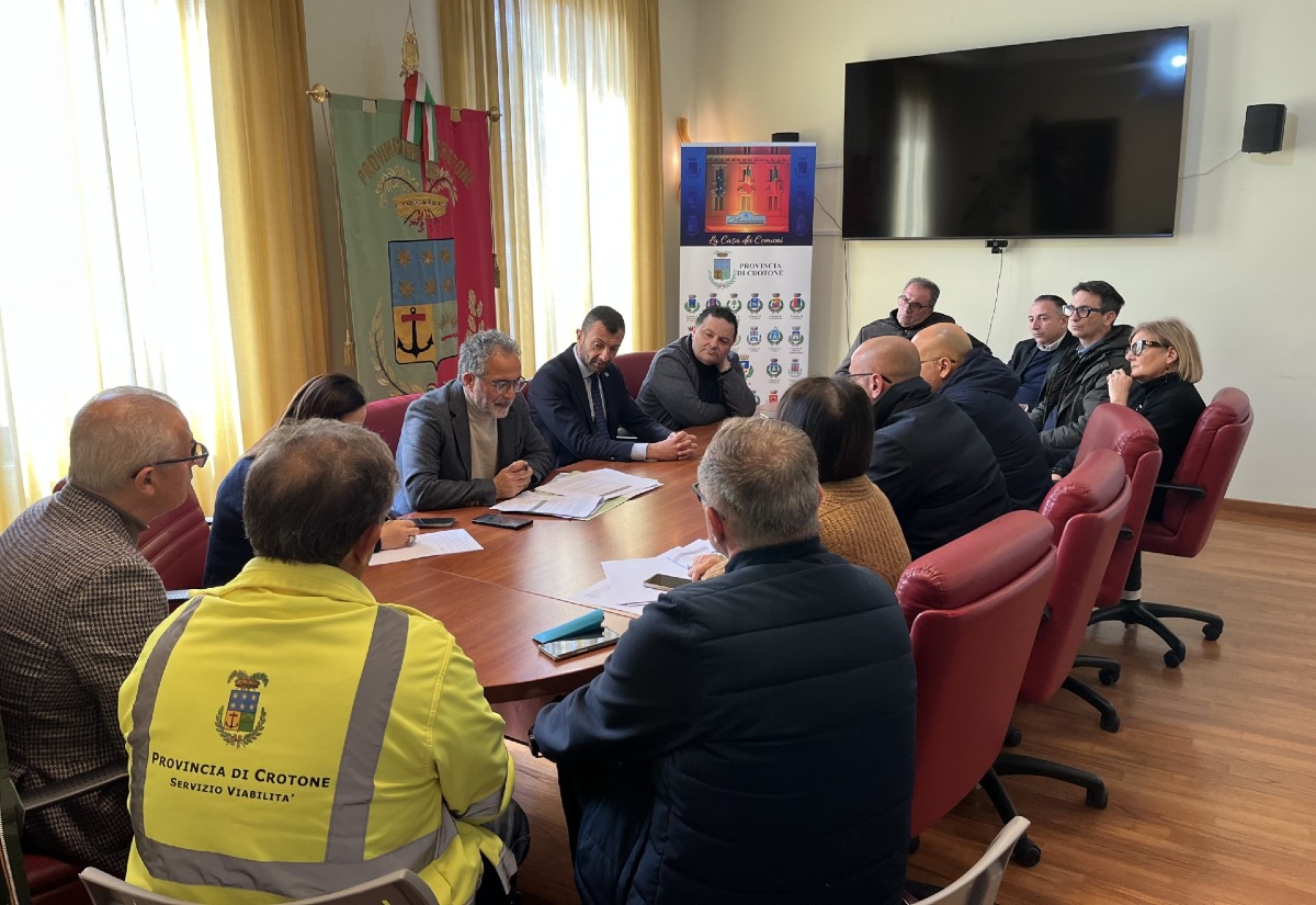 Provincia di Crotone, confronto con i sindacati: focus sui lavoratori dell’Ente - Foto: Uff. Stampa Provincia di Crotone