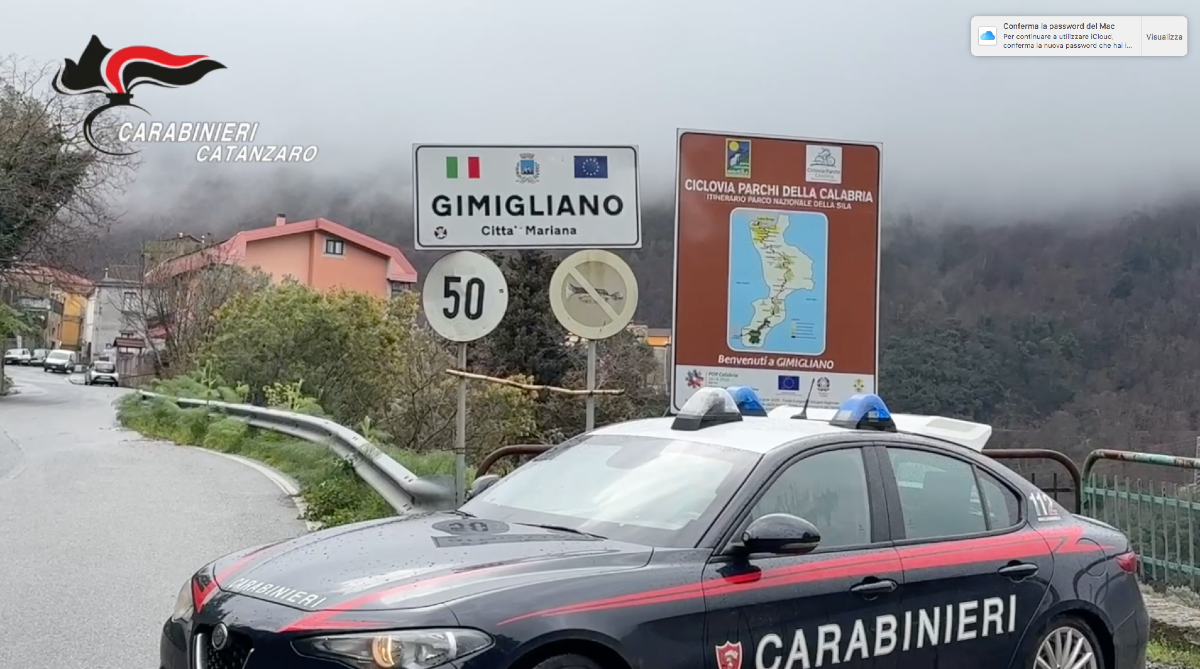 Catanzaro - Tre arresti per tentata estorsione di stampo mafioso - Foto: Ufficio stampa Procura della Repubblica