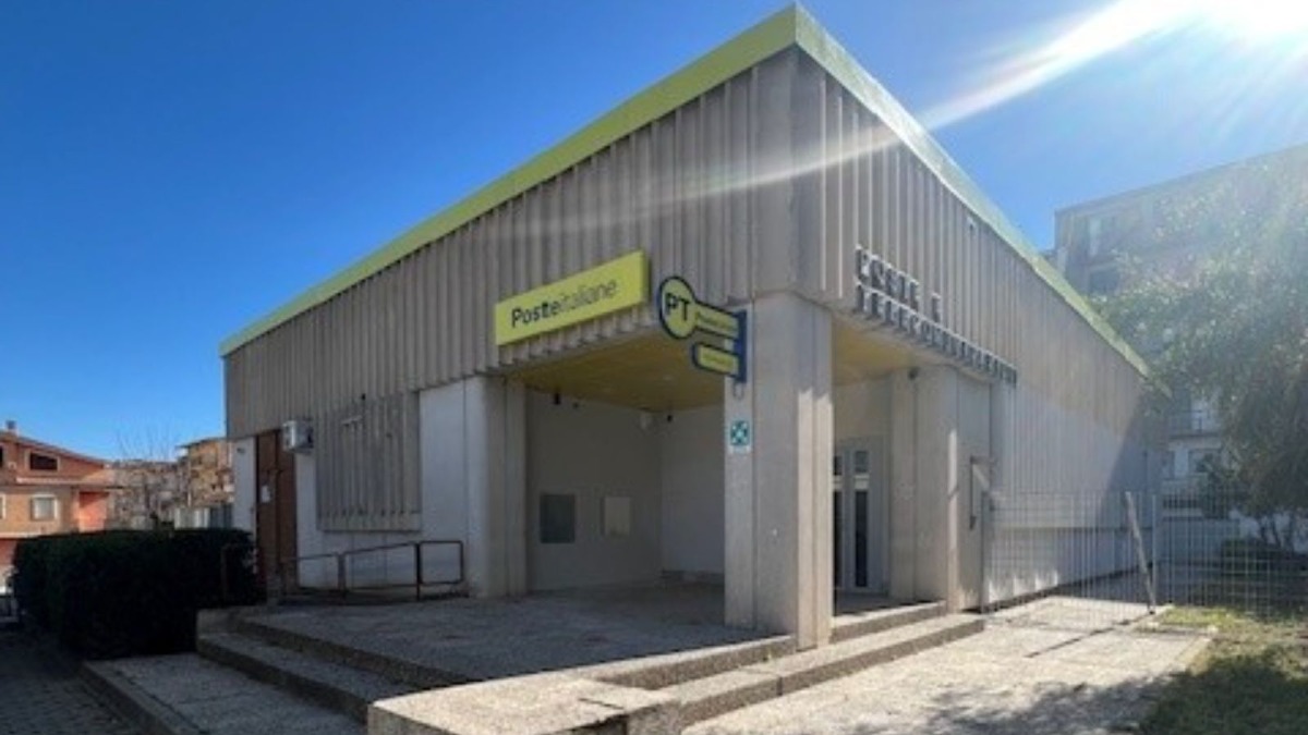 Cutro, riapre l’ufficio postale: servizi PA e passaporti allo sportello - Foto Uff. Stampa Poste Italiane