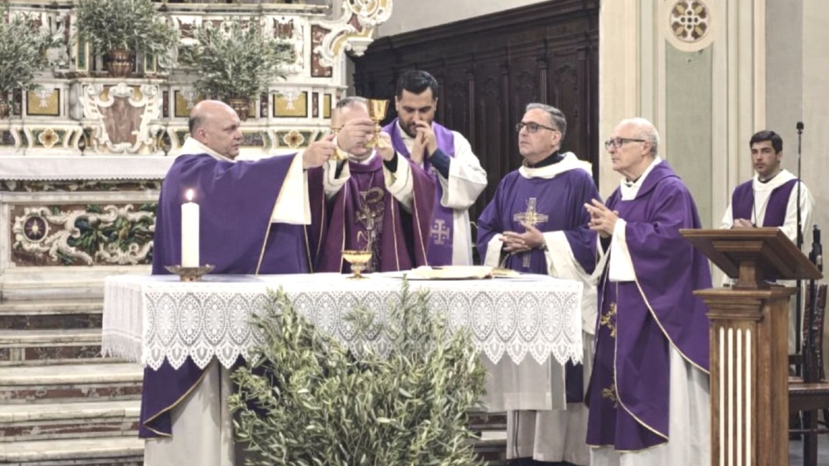 Precetto pasquale a Santa Severina, Torriani: "La divisa sia luce" -  Foto Uff. Stampa Diocesi di Crotone