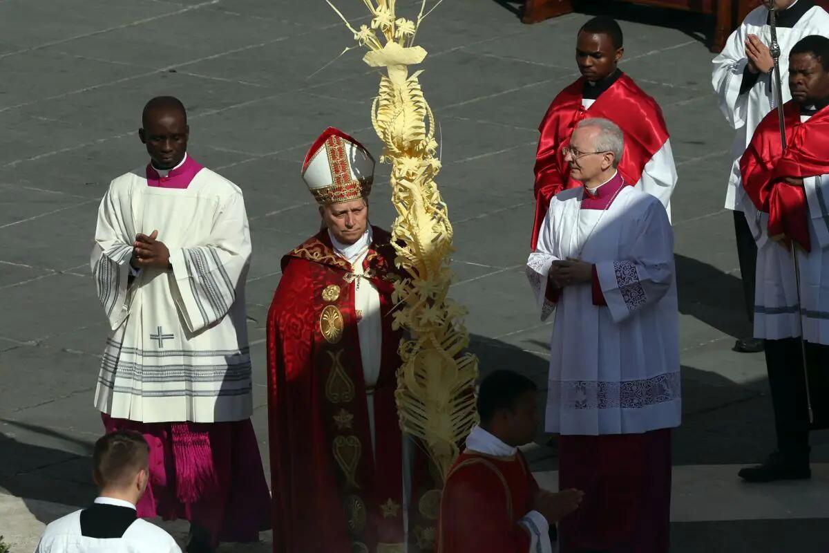 Domenica delle Palme, Papa “Deponete le armi! Siete fratelli!” - 