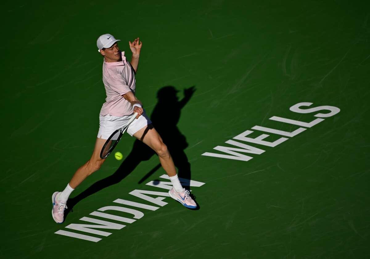 Sinner e Paolini agli ottavi di Indian Wells, Cobolli eliminato - 