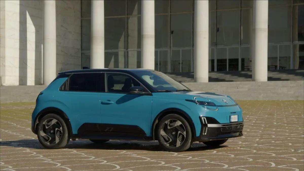 La nuova Nissan Micra debutta sulle strade italiane - 