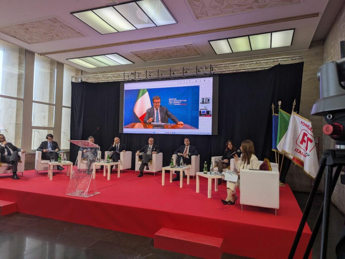 Salvini “13,5 miliardi di investimenti tra Messina e Reggio Calabria” - 