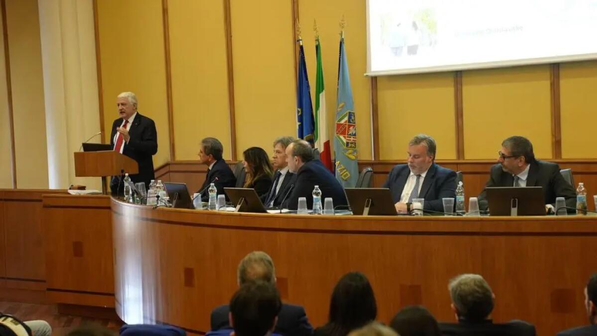 Obesità severa e fragilità sociale: nel Lazio parte percorso ASL multidisciplinare - 