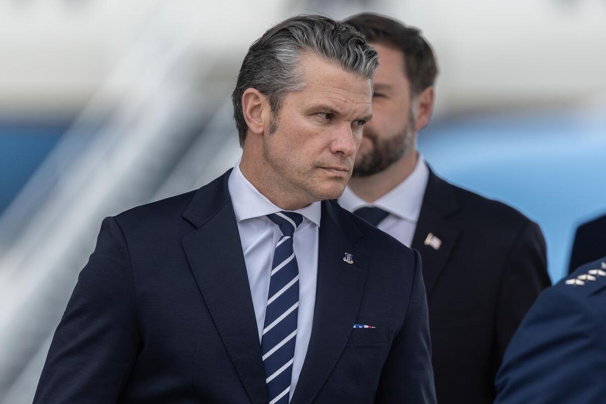 Iran, Hegseth “Distrutta la capacità di costruire missili balistici” - 