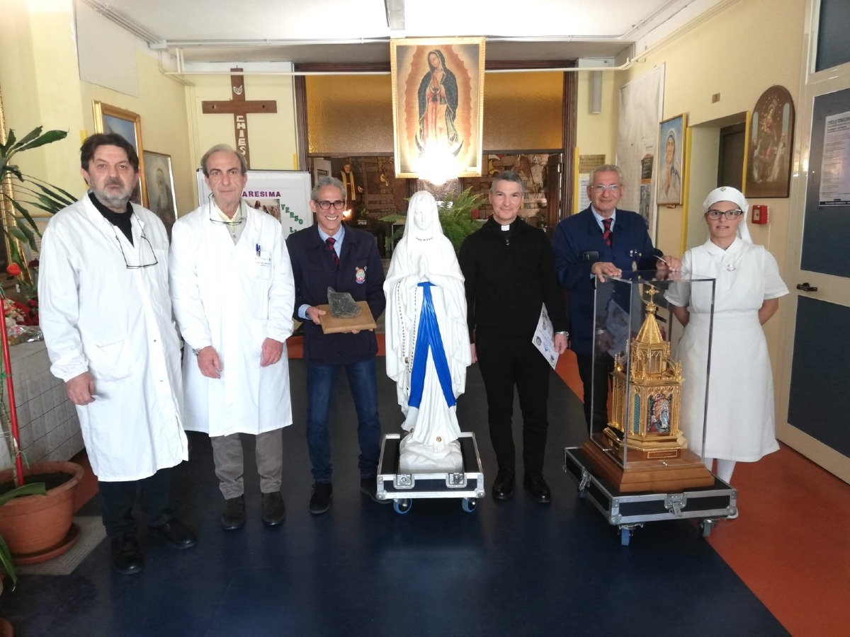 Visita Reliquie Santa Bernardette - Ospedale Civile San Giovanni di Dio Crotone - US Asp Crotone
