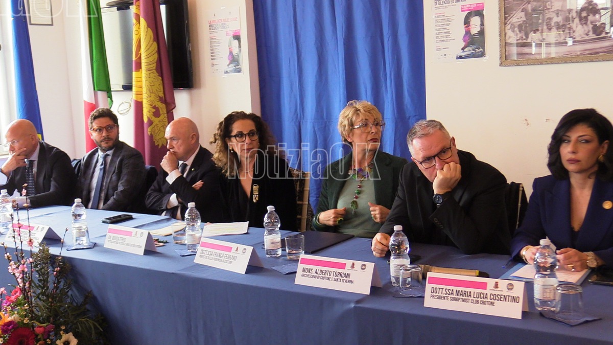 Inaugurazione una stanza tutta per se - Crotone (Redazione 16.03.2026)