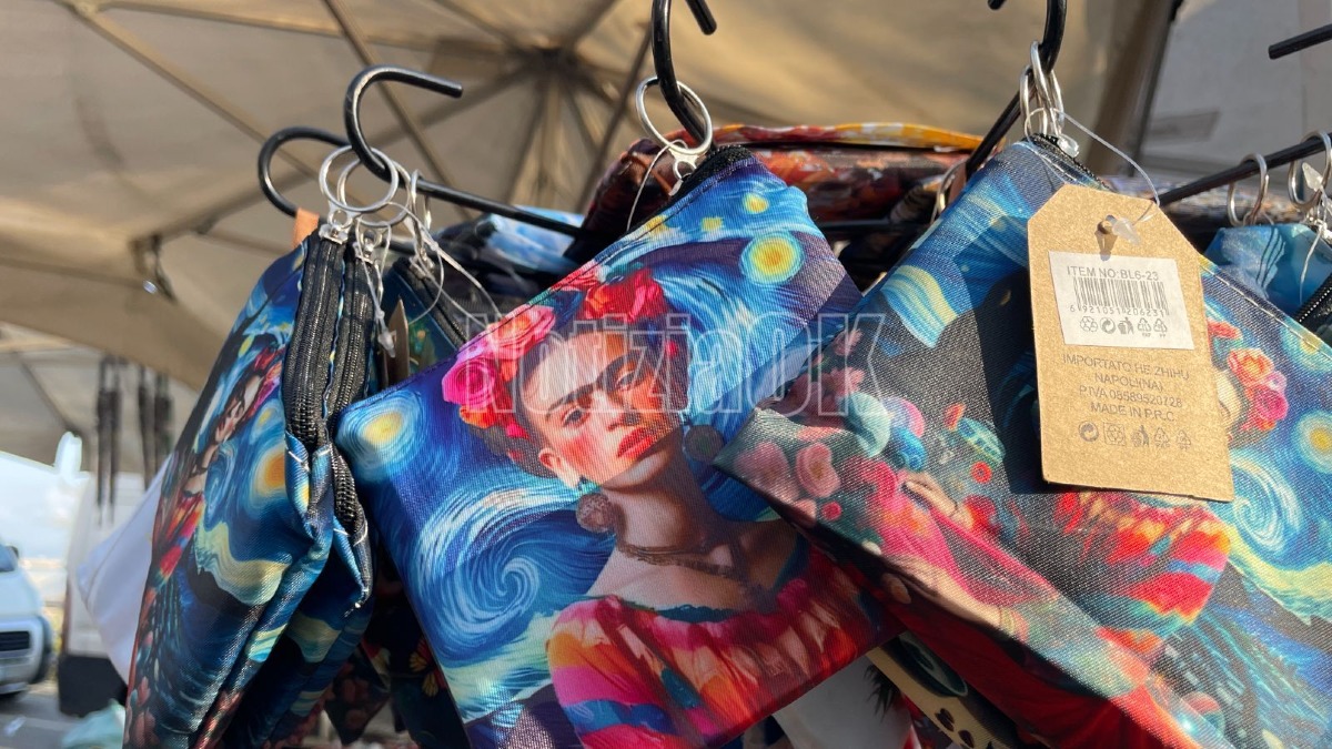 Mercato rinviato per maltempo: nuova data a Crotone - Foto Redazione 