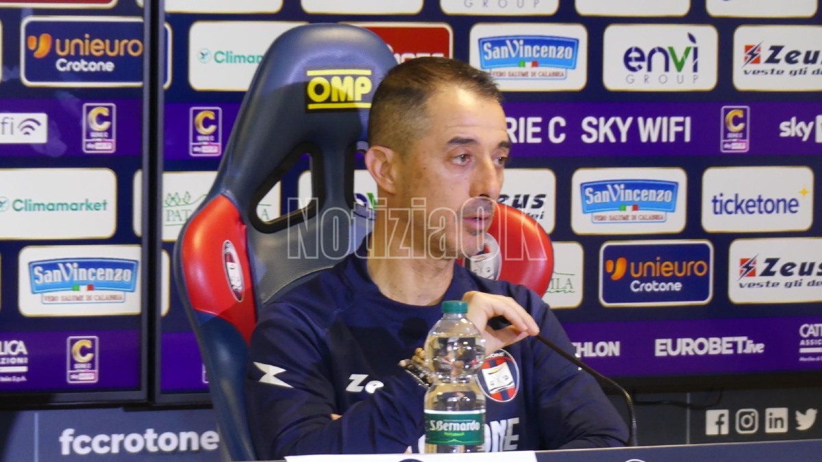 Crotone vince a Casarano, Longo: "Segnale forte della squadra dopo una brutta settimana" - Foto: Redazione 