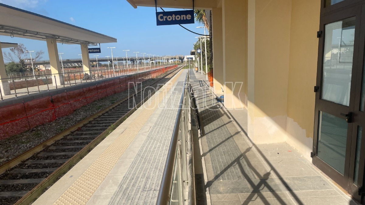 Elettrificazione Sibari–Crotone: conclusione dei lavori non prima del 2027 - Foto: Redazione 