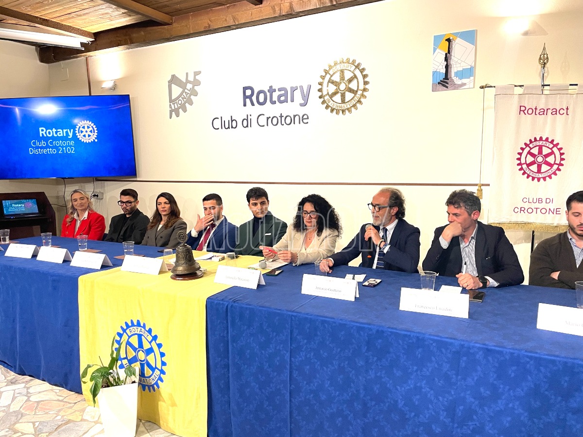 (VIDEO) Restare e raccontare Crotone: il Rotaract accende il valore della restanza - Foto: Redazione 