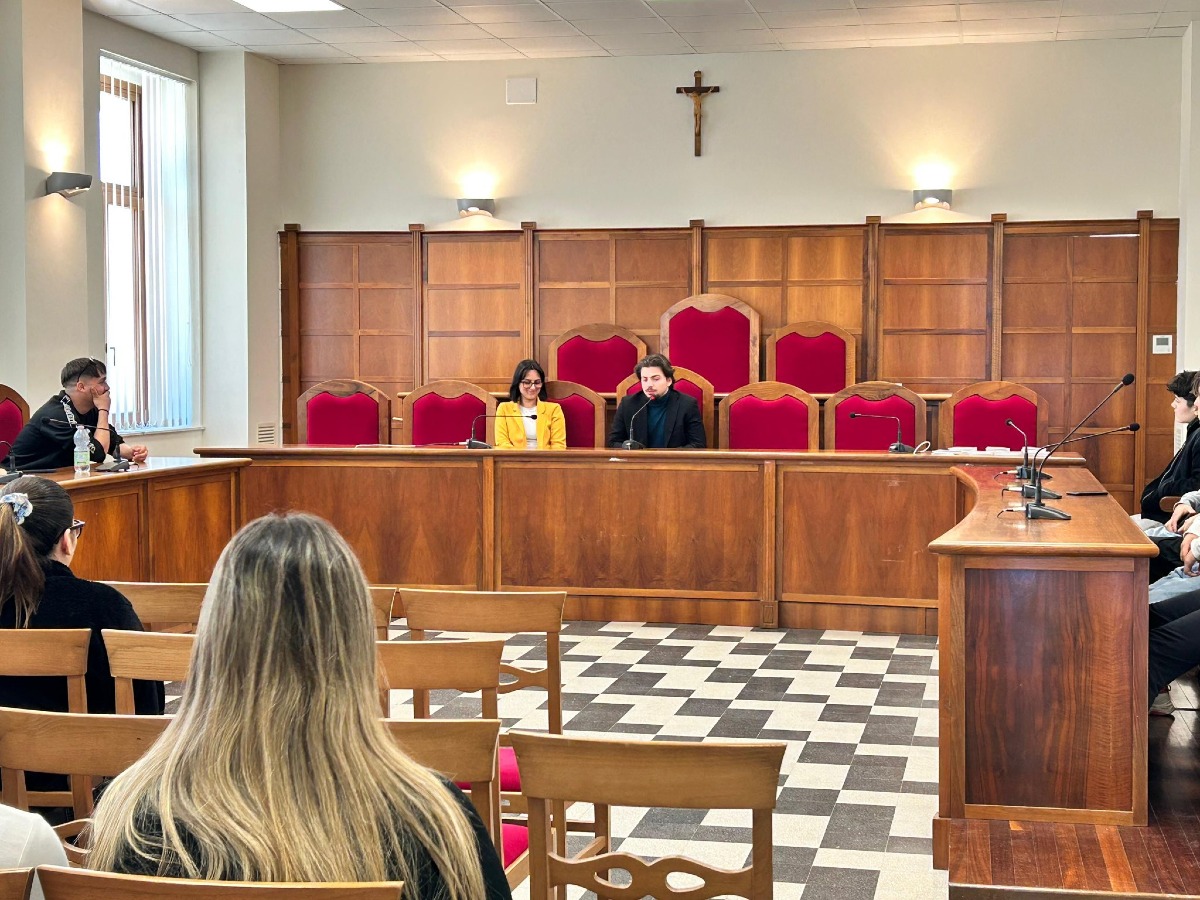 Girifalco, gli studenti del Majorana alla scoperta dell’arte di Leonardo Citraro - Foto: Uff. Stampa Comune di Girifalco