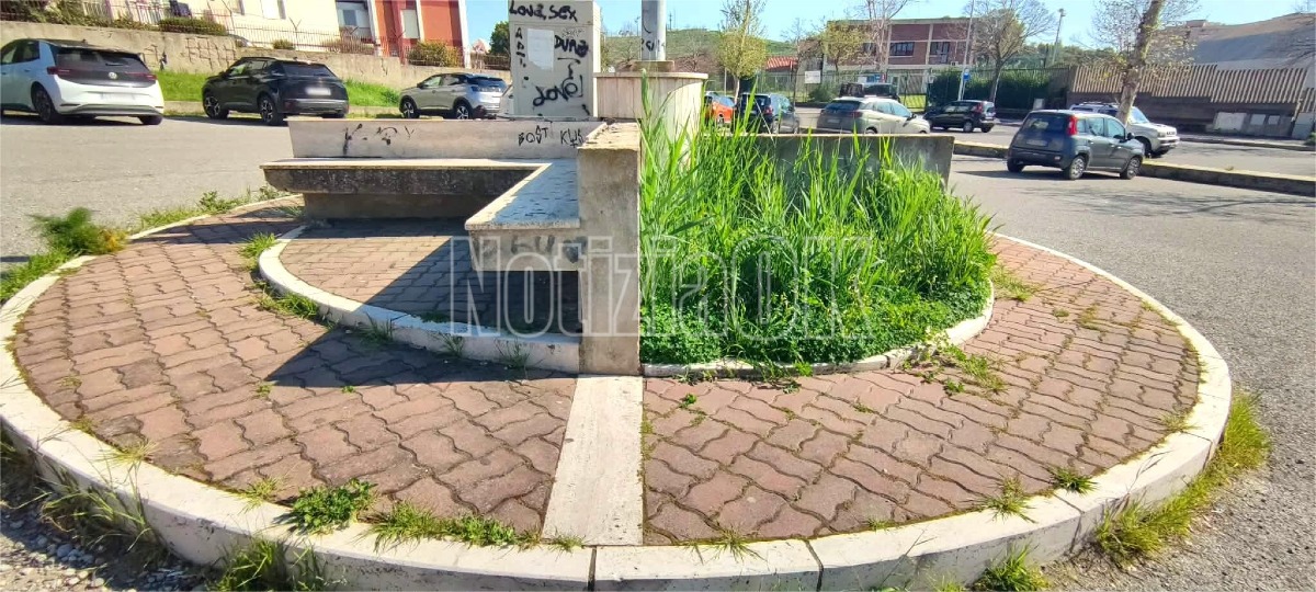 Nei Quartieri di Crotone - Spazi anonimi, degradati e abbandonati: aiutiamo la città - Foto: Redazione