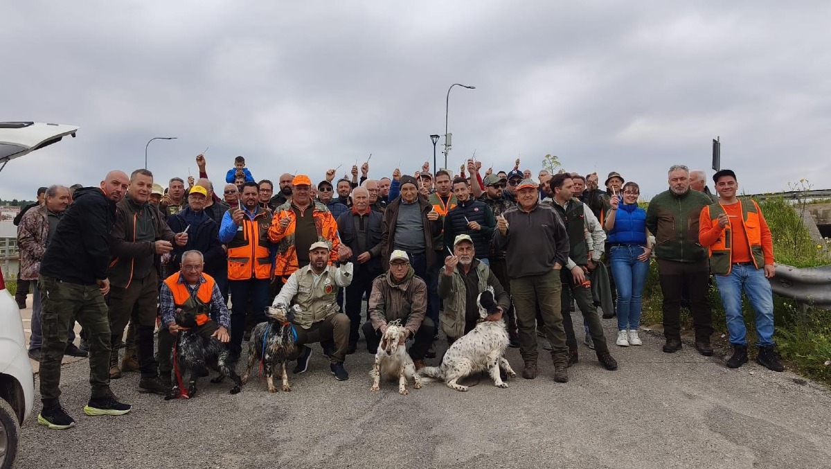 Ponte di Santa Severina: forte mobilitazione contro il Parco del Neto. - Foto: Ufficio stampa Associazione Rurale calabrese