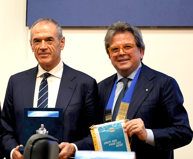 Rotary Club Rende, oltre 500 presenze per i due incontri con Cottarelli e Valentini - Foto: Uff. Stampa Rotary Club Rende