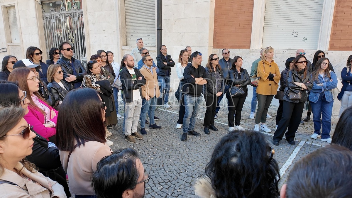 Vertenza Konecta, convocato tavolo in Prefettura a Crotone - Foto: Redazione 