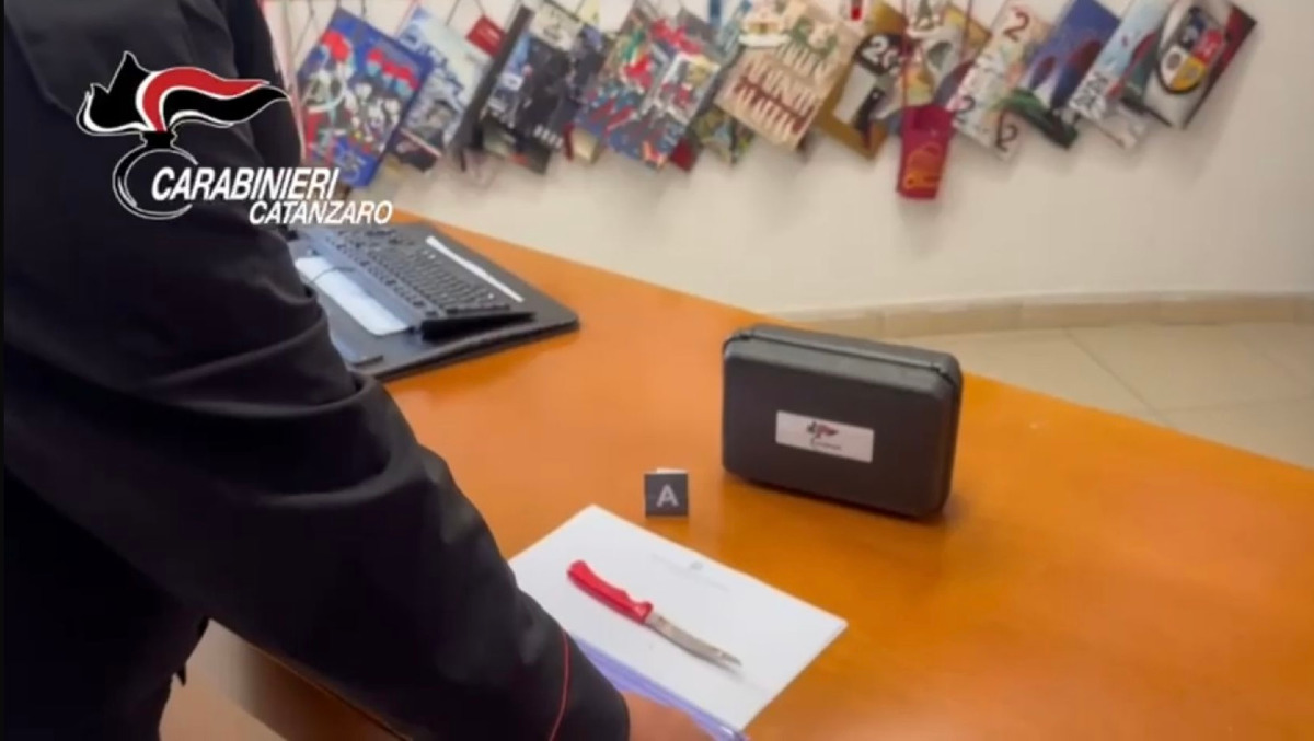 Catanzaro - Arresto per tentato omicidio - Foto: Ufficio stampa Carabinieri di Catanzaro