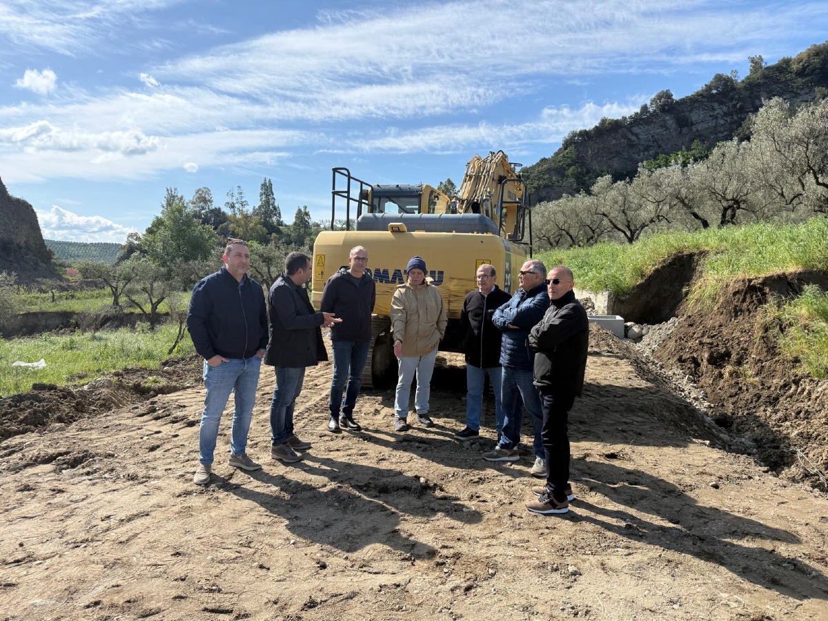 Marcedusa, sopralluogo sulla SP4: proseguono i lavori dopo i danni del maltempo - Foto: Uff. Stampa Comune di Marcedusa