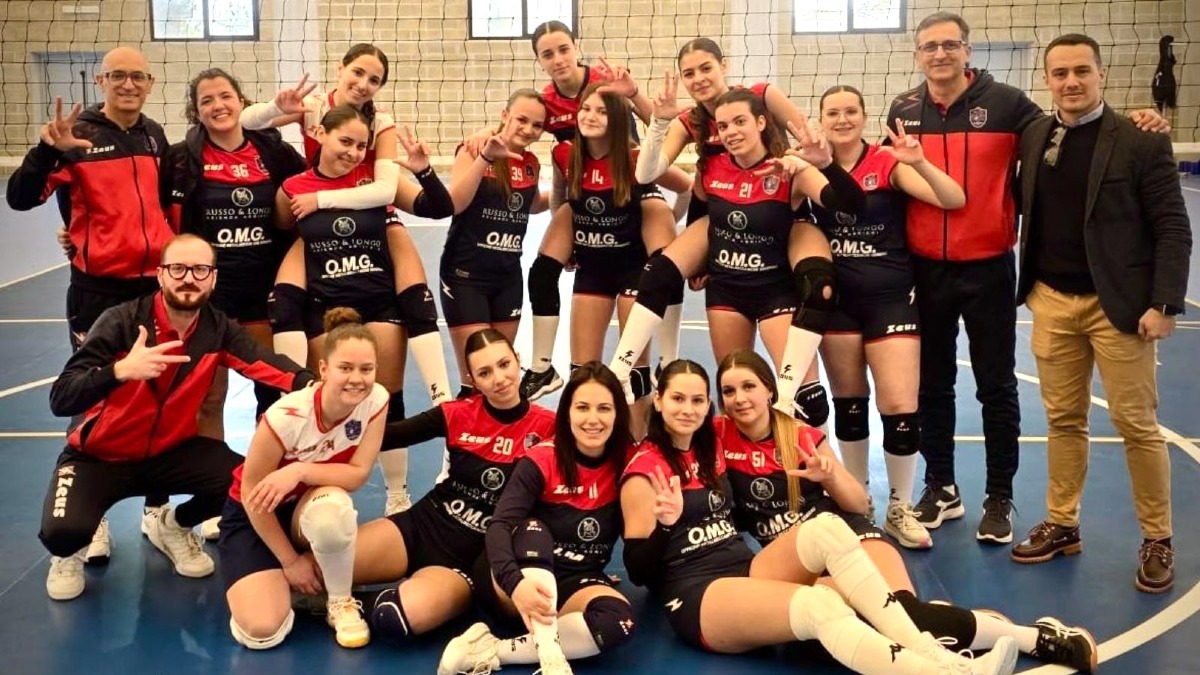 Strongoli Volley, ora i playoff: sogno promozione dopo la rimonta - 