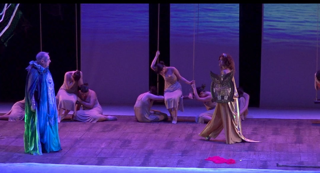 Cosenza - Rendano trasformato in una Siracusa Bruzia tra applausi e commozione - Foto: Ufficio stampa Liceo Telesio