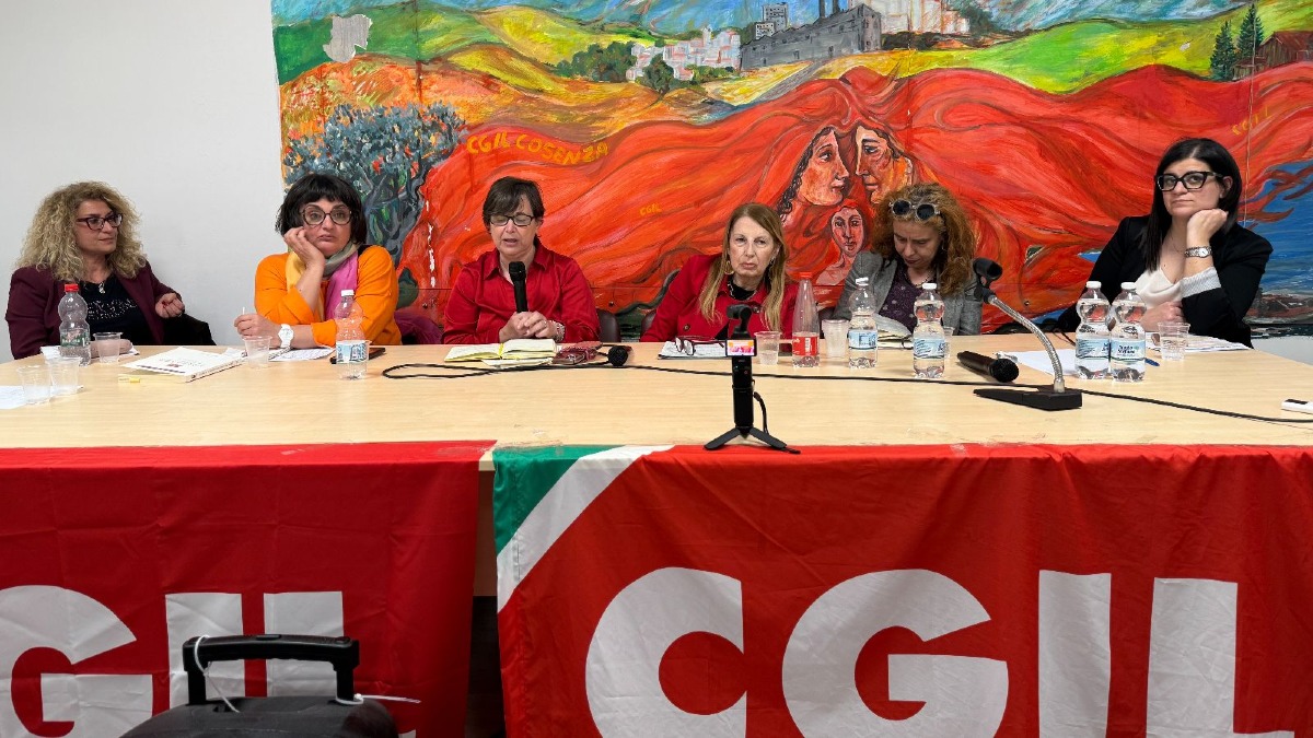 Diritti e lavoro, a Cosenza il confronto sulle sfide delle donne - Foto Uff. Stampa Cgil Calabria Ufficio Stampa