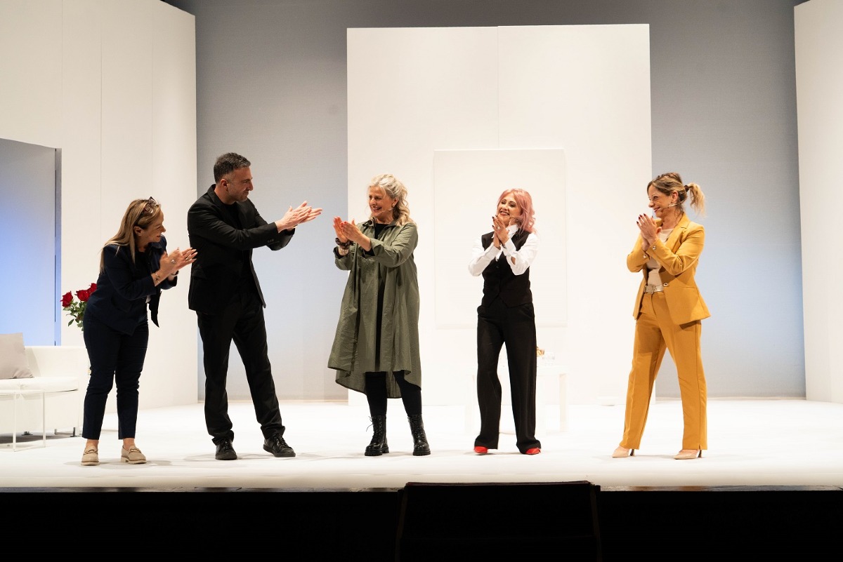 “Tre amiche e uno sciatore” conquista il Grandinetti di Lamezia Terme - Foto: Uff. Stampa Voca Fest