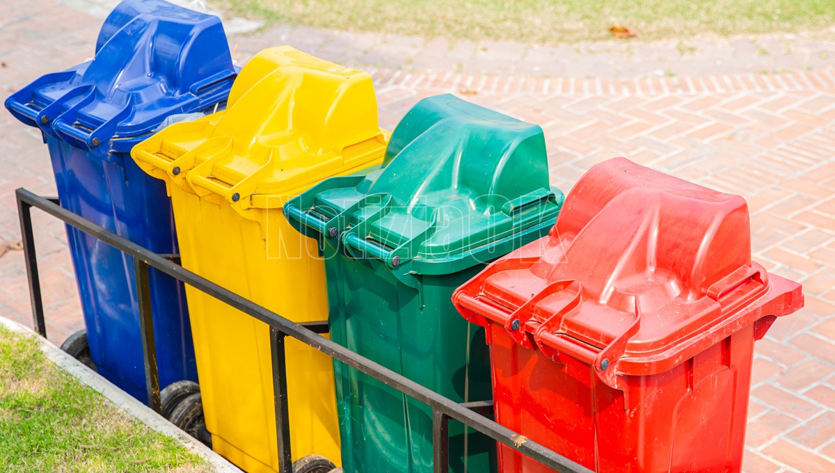 Acri punta sull’innovazione: al via la distribuzione dei nuovi kit per la raccolta differenziata - Foto: Redazione 