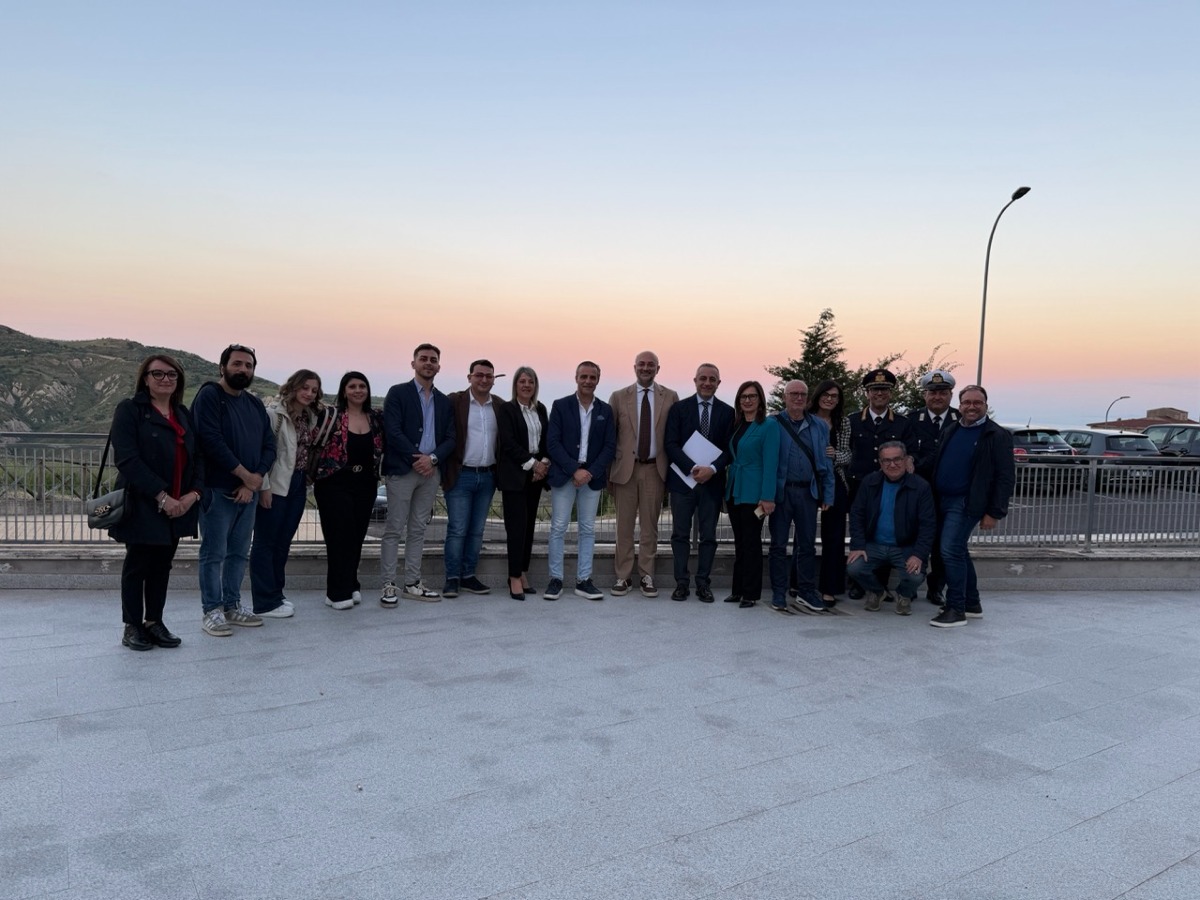 Cassano all’Ionio, confronto istituzionale con la Provincia: focus su viabilità, scuole e ambiente - Foto: Uff. Stampa Comune di Cassano all'Ionio