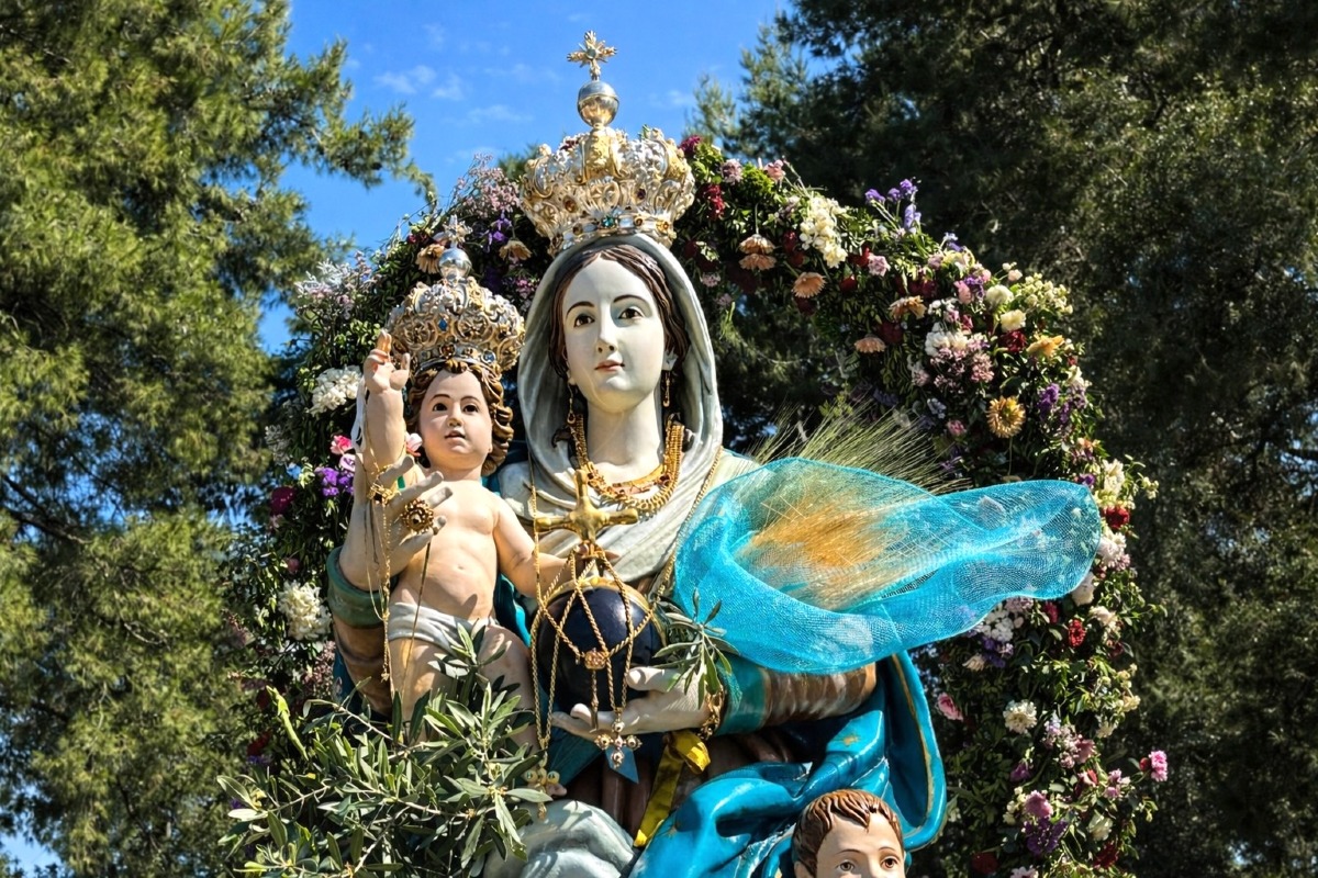 Crucoli, Festa Madonna di Manipuglia 2026: tutte le date del programma