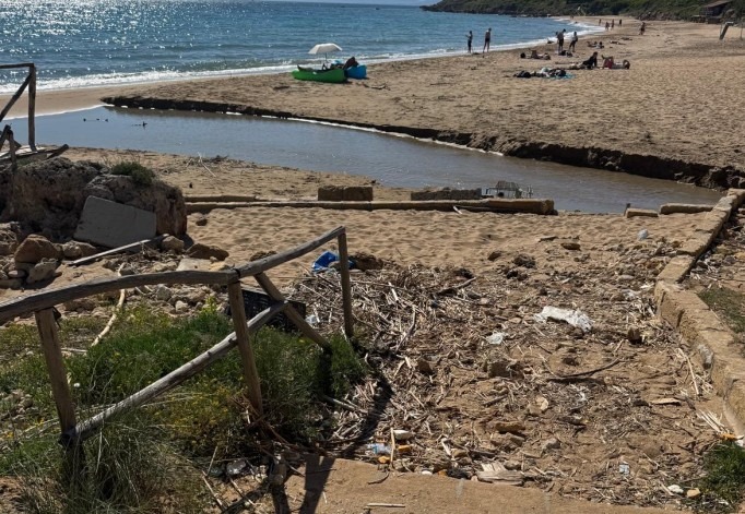 Forza Italia e Isola Prima di Tutto: "Le Castella abbandonata, serve una programmazione continua" - Foto: Uff. Stampa Forza Italia – Isola Prima di Tutto