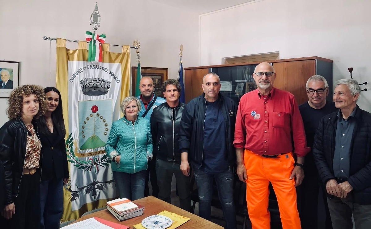 Casali del Manco, firmati Dodici "Patti di Collaborazione" per la cura dei beni comuni - Foto: Uff. Stampa Comune di Casali del Manco