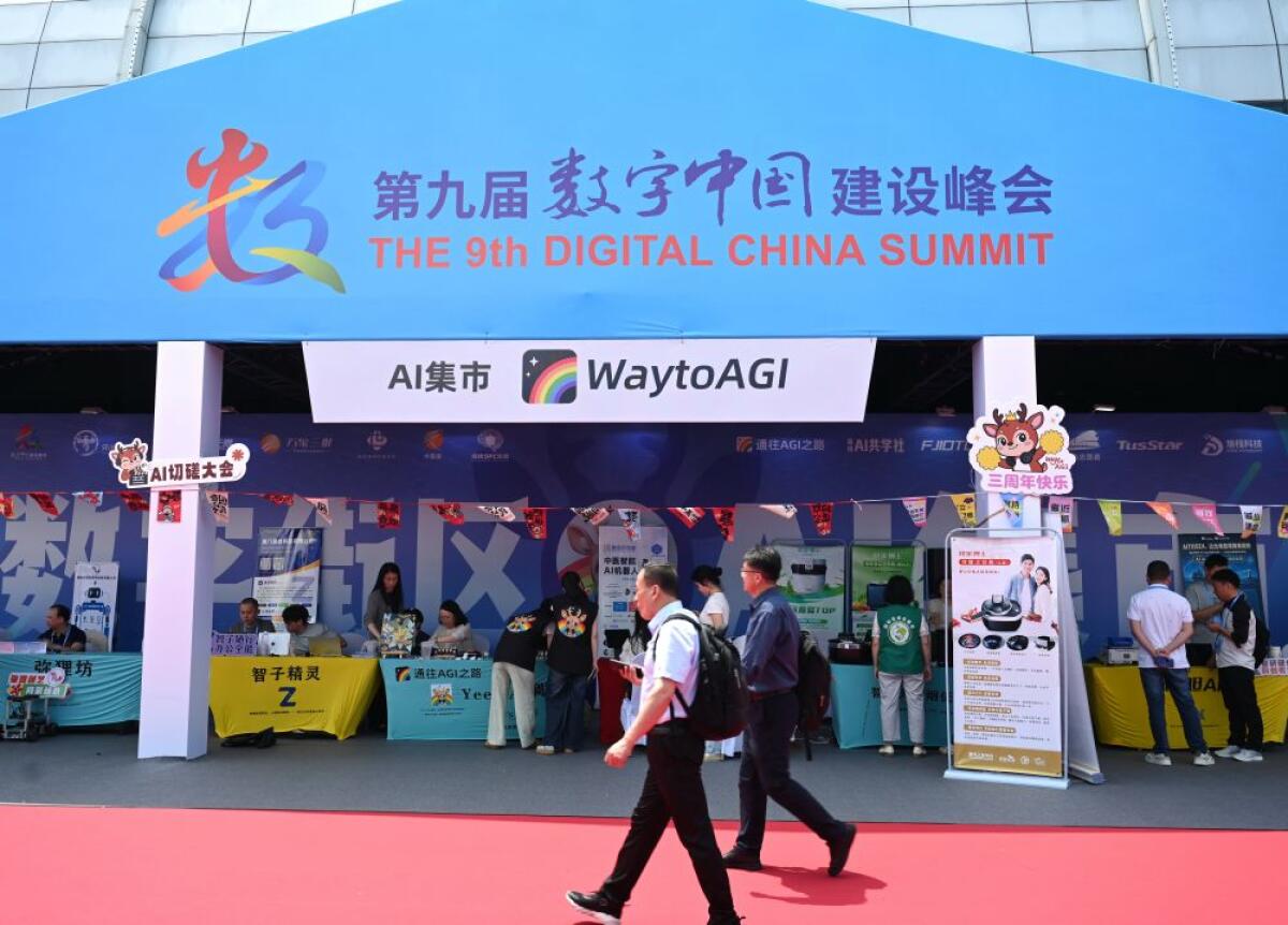 Cina primo Paese al mondo per brevetti IA, economia digitale in forte espansione - 